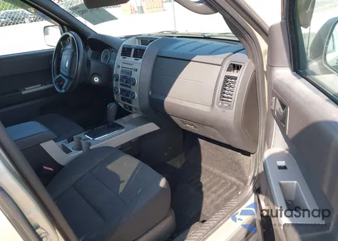 2011 Ford Escape Xlt from USA, damaged, VIN 1FMCU0D73BKA13479